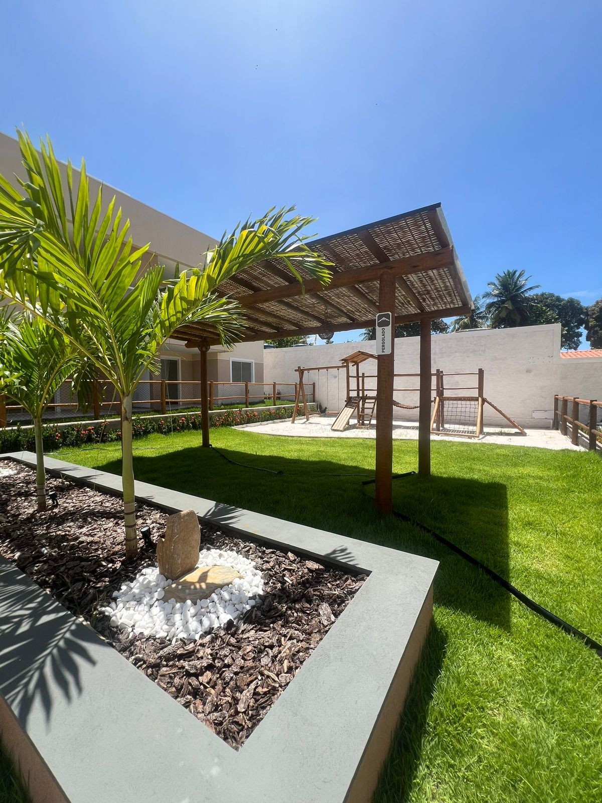 Apartamento à venda com 2 quartos, 74m² - Vila de Abrantes (Abrantes),Camaçari