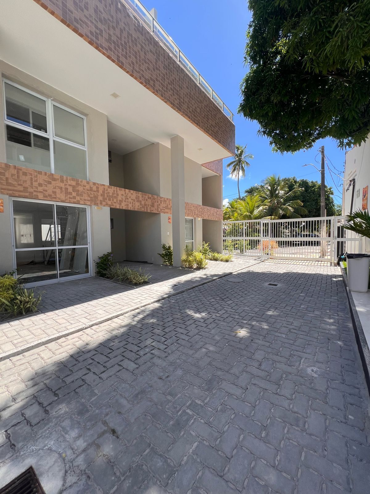 Apartamento à venda com 2 quartos, 57m² - Vilas do Atlantico,Lauro de Freitas