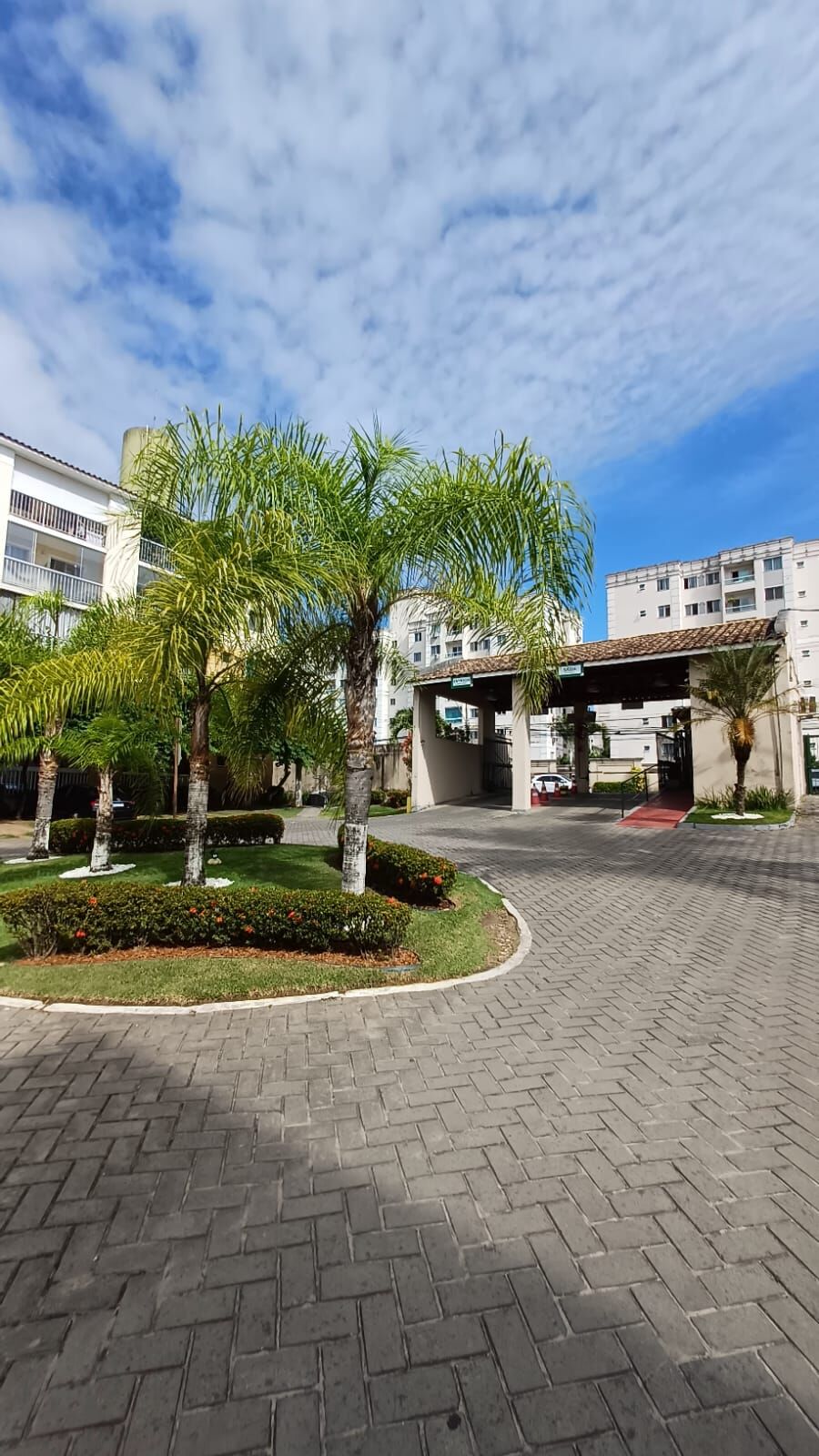 Apartamento à venda com 2 quartos, 62m² - BURAQUINHO,Lauro de Freitas