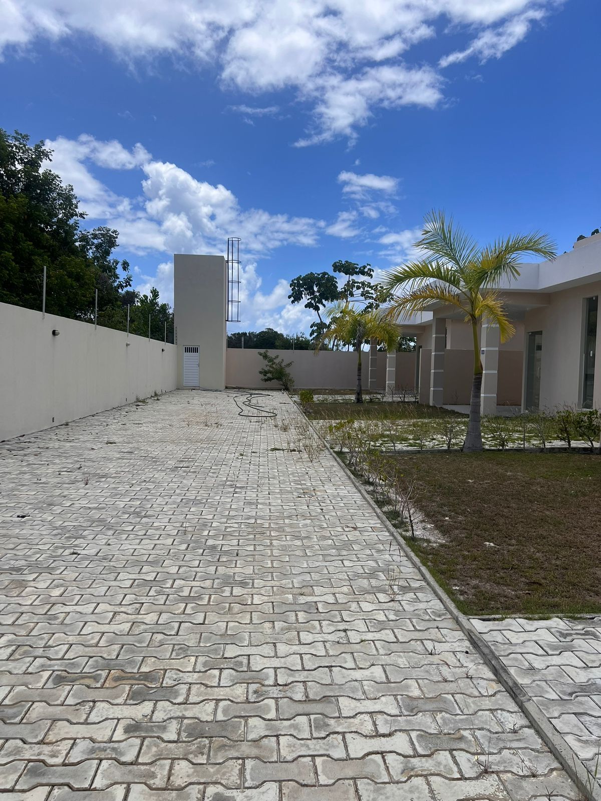 Casa à venda com 3 quartos, 100m² - Monte Gordo (Monte Gordo),Camaçari