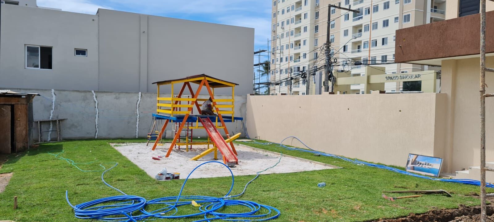 Terreno a venda em Buraquinho!! - Lopes Imoveis Bahia