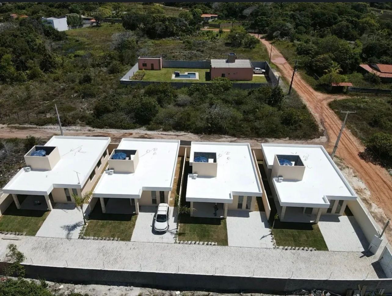 Venda casa térrea solta 3/4 próximo a Guarajuba!! - Lopes Imoveis Bahia