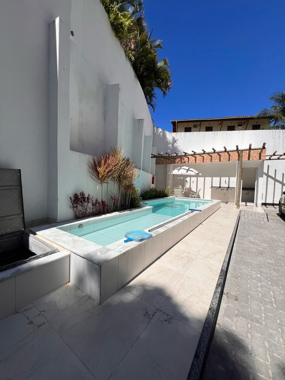 Venda apartamentos 2/4 em Vilas do Atlântico!! - Lopes Imoveis Bahia